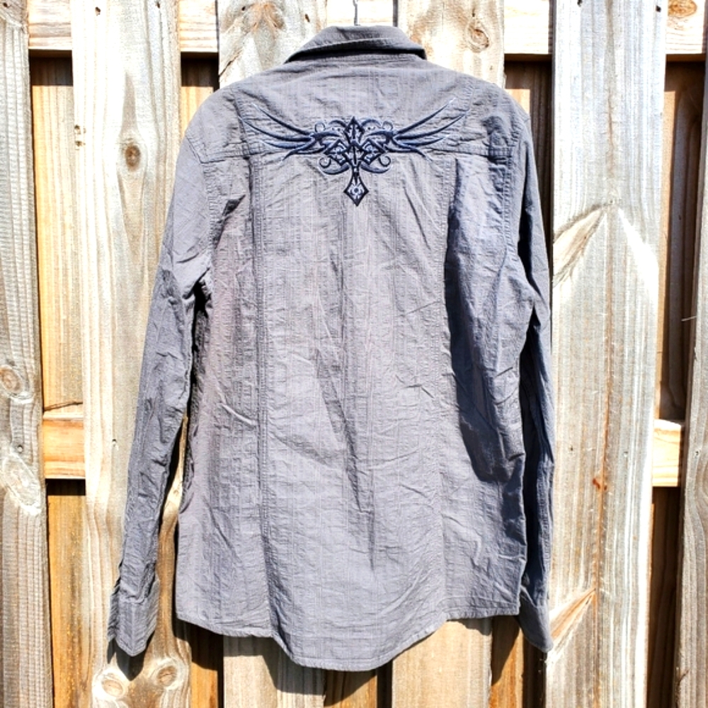 43) EIGHTY EIGHT Platinum Embroidered Cross Longsleeve Button-up Sz. L